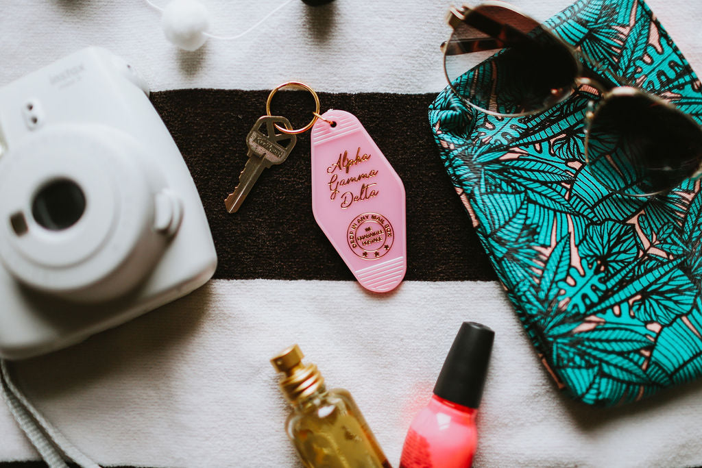 Alpha gamma delta vintage motel keychain