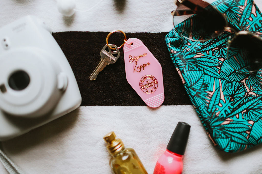 Sigma Kappa Vintage Motel Keychain
